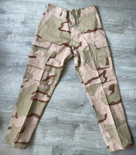 Load image into Gallery viewer, BDU Military Ripstop Desert Camo Pants Men’s Med-Reg Combat Trouser Pants
